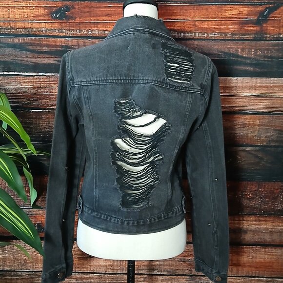 CI SONO Jean Jacket M Crop Distressed Studded Black Denim Grunge Biker - Picture 2 of 9
